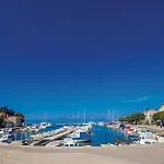 Amazing In * Malinska