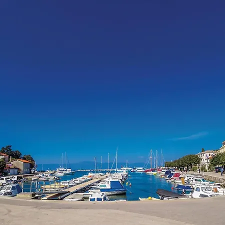 Amazing In * Malinska
